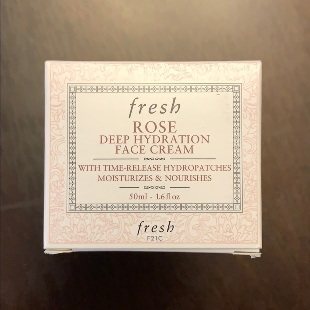 NEW Fresh Rose Deep Hydration face cream 1.6 fl oz